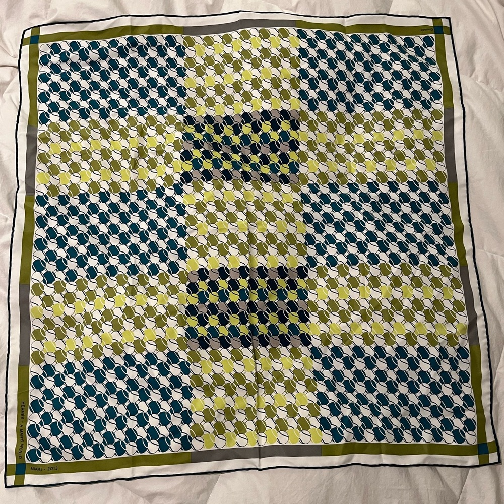 Hermès a man’s world Miami 2013 Silk Scarf